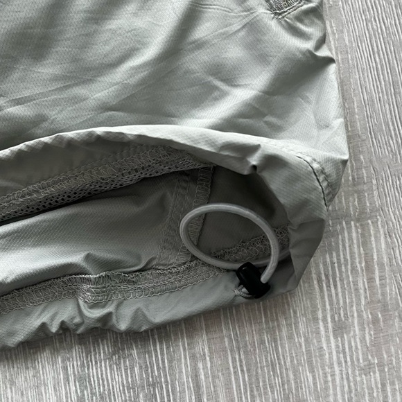 Vintage Nike ACG Windbreaker with detachable hood - Picture 5 of 6